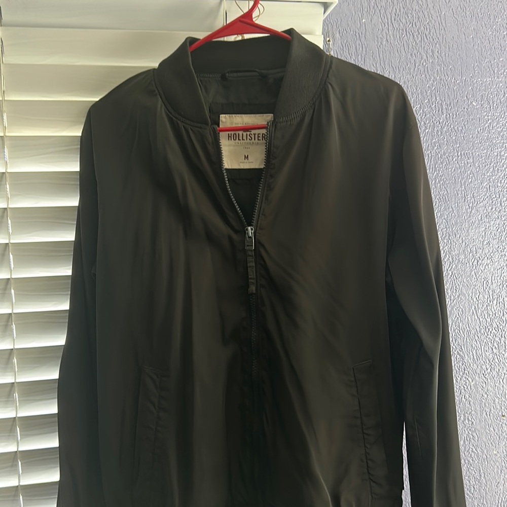 Hollister windbreaker